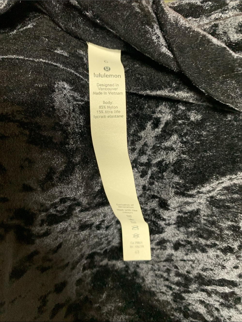 Lululemon All Aligned Black Crushed Velvet Crop Top Size 6 - Picture 3 of 5